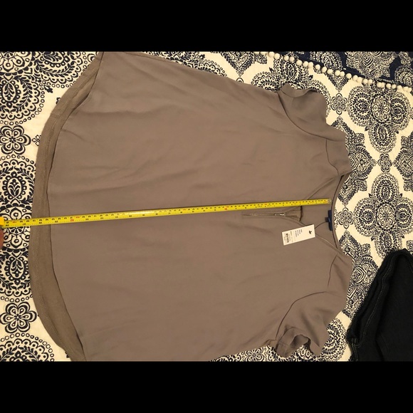 Top - Picture 8 of 8